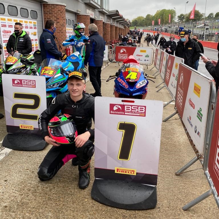 Caolan Irwin On Pole At Brands Hatch In Bsb Superstock 600 Qualifying Highland Radio Latest