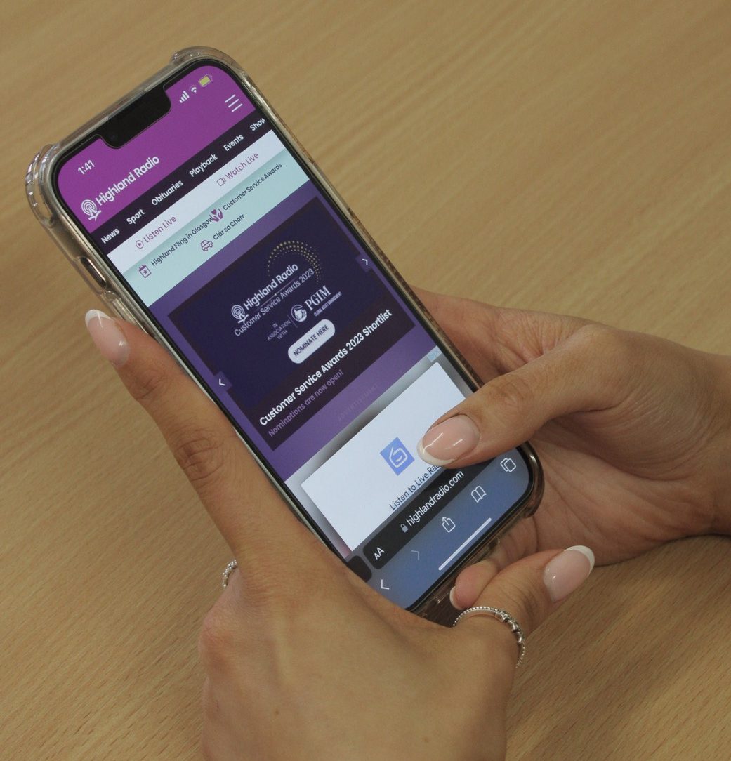 UK's emergency alert may affect Donegal mobiles Highland Radio