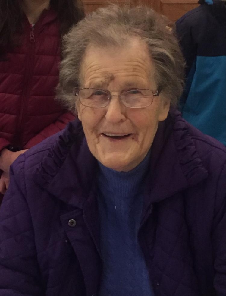 Sadie McLaughlin (Collier), Tullagh, Clonmany F93 DX02 – Highland Radio