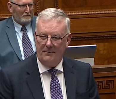 Mike Nesbitt resigns as Northern Ireland health minister after dispute over Causeway Hospital surgery
