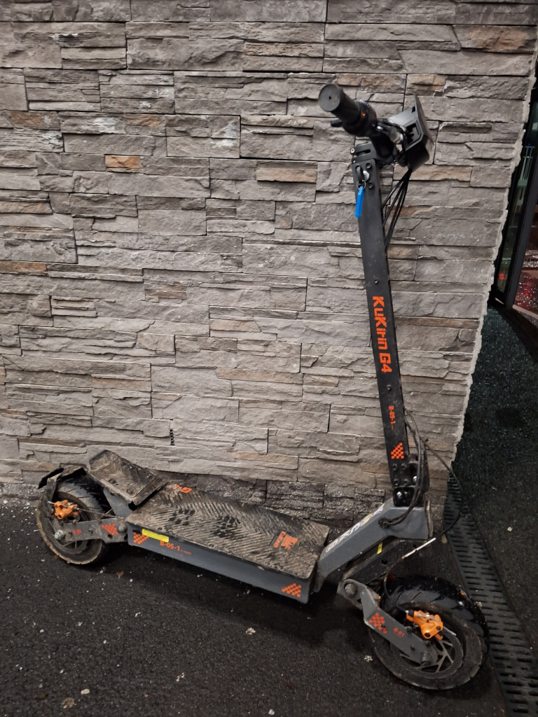 Police in Derry seize e-scooters - Highland Radio - Latest Donegal News and Sport