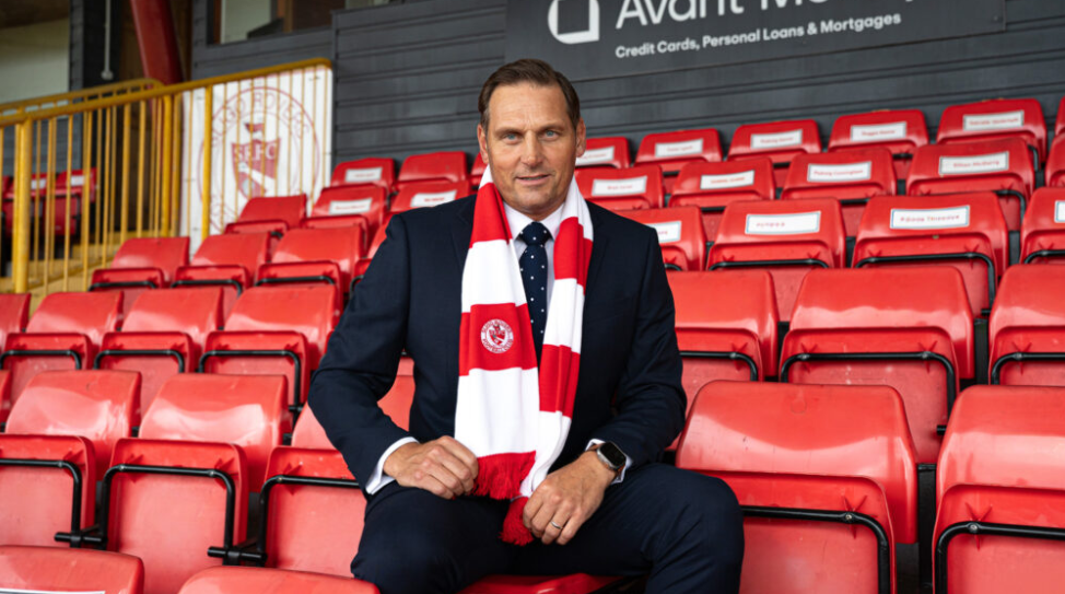 Darren Purse appointed manager of Sligo Rovers, replacing John Russell