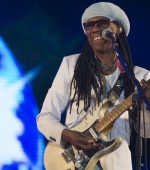 Nile Rodgers announces he is 'cancer-free' at New Year's concert