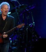 Lindsey Buckingham - Fleetwood Mac saga takes yet another twist