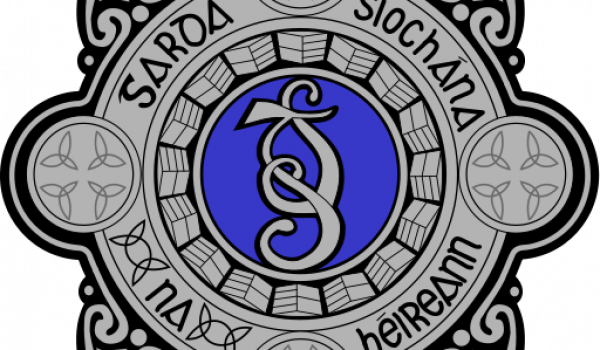 Badge_of_An_Garda_Síochána.svg