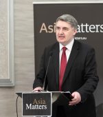 Martin Murray, Executive Director, Asia Matters at the Asia matters Summit in Letterkenny on Monday.  Photo Clive Wasson
