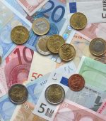Euro_coins_and_banknotes