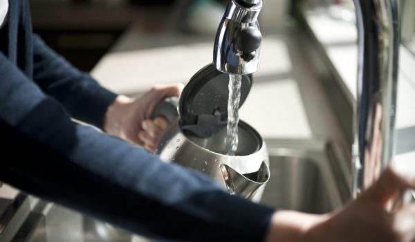 Filling-kettle_Boil-Water-1024x683