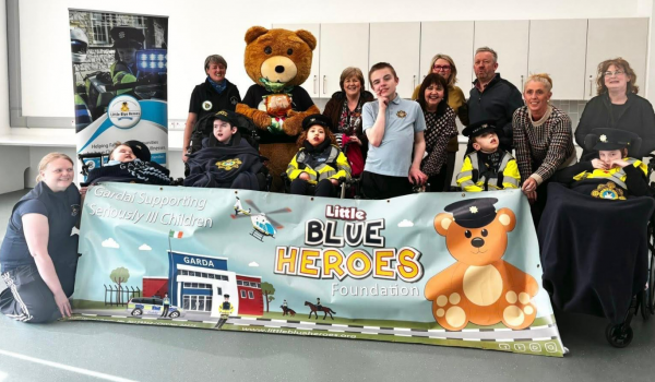 Little Blue Heroes Full