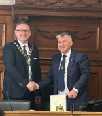 Mayor Gary