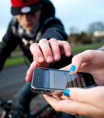 Mobile-phone-theft