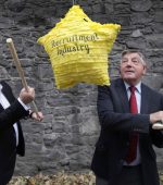 NO REPRO FEE 3/11/2016 Pictured smashing a ‘recruitment industry’ pinata at the launch of HiUp, a free job-matching and upskilling app that connects jobseekers and employers directly, are Brendan Kavanagh (left), CEO and founder of HiUp, and hurling legend Michael “Babs” Keating, who is a member of the HiUp team. In addition to matching jobseekers with employers and job vacancies, HiUp allows them to identify any skills gaps they have and connect with training providers, either by taking training directly within the app or booking classroom-based training via the app.  According to Brendan Kavanagh, founder of HiUp, the aim of the app is to kill off recruitment agencies. HiUp is available to download for free from the Apple and Google Play Stores or by visiting www.hiupapp.com. PHOTO: Mark Stedman