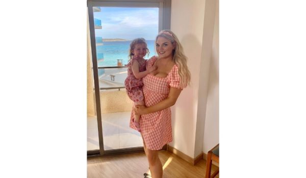natalie and ella mcloughlin
