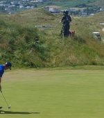 Padraig Harrington birdies the 17th