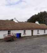 Photo 1 Rope Thatched Cottage Inver