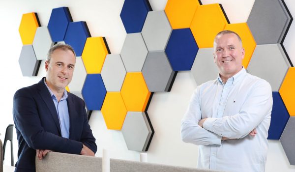 Pictured announcing that Furthr VC has led a €750K investment in Donegal’s 3D Issue are (L-R): Richard Watson, Managing Partner, Furthr VC; and Paul McNulty, CEO & Founder, 3D Issue