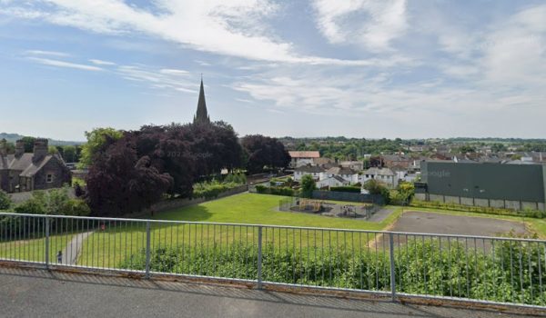 courtrai park strabane
