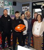 Local businesses  at the Mountain Top pictured at the presentation of a AED defibrillator which will be located inside the door at Kelly's Centra 24 hour Mountain Top. Included from left Oisin Kelly - Highland Radio, Neil Barrett - Fit Hub, Bailey Robinson - Kelly's Centra, Tracey Rodgers - Kelly's Centra,   Highland Motors, Gavin Boal - Pinehill Business Park, Pat Deeney - Deemac Kitchen's,  Alanna Conaghan - Gloria Season's , Lawrence Harrigan - Highland Motors and Paddy O'Leary - Orbit Security.  Photo Brian McDaid