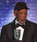 Morgan Freeman caught everyone’s eye as he walked the red carpet at the prestigious Screen Actors Guild Awards.