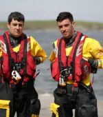 rnli volunteers